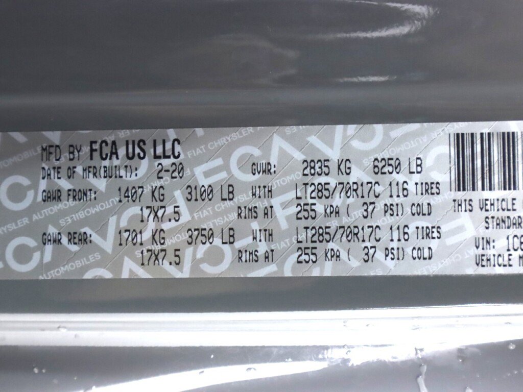 Used 2020 Jeep Gladiator Rubicon AWD/4WD image 47