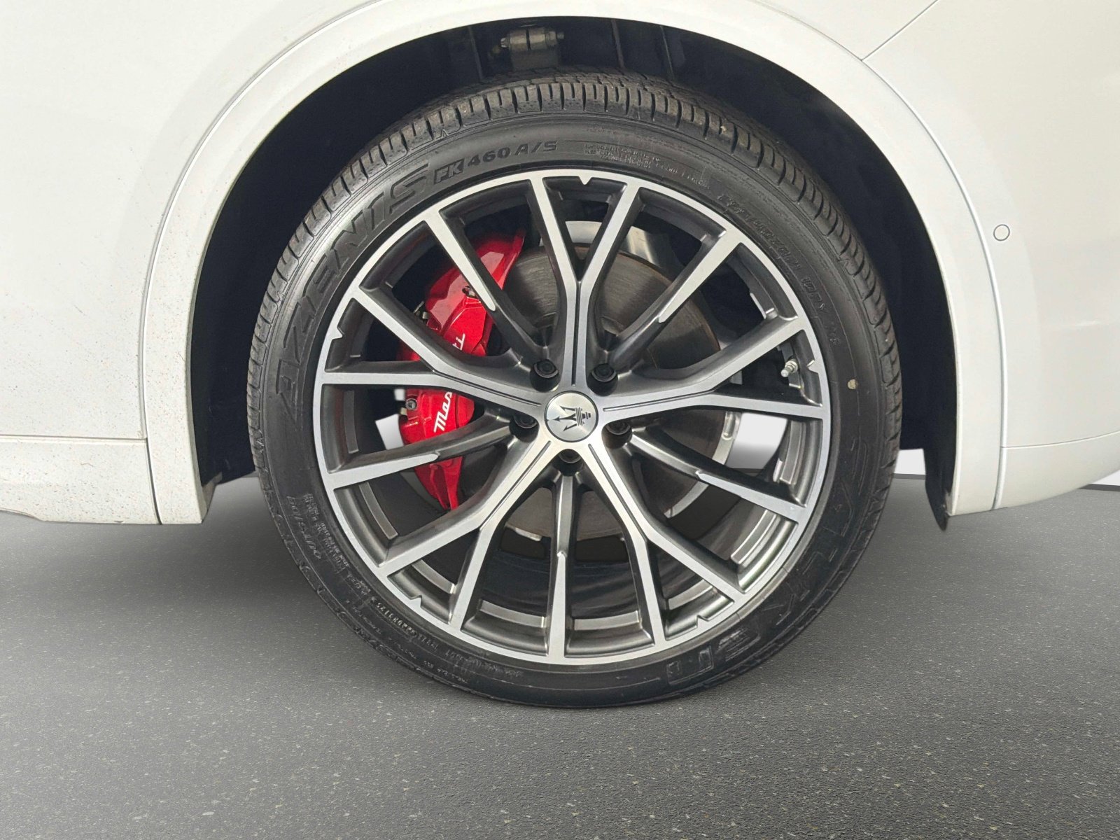 Used 2023 Maserati Grecale Modena AWD/4WD image 19