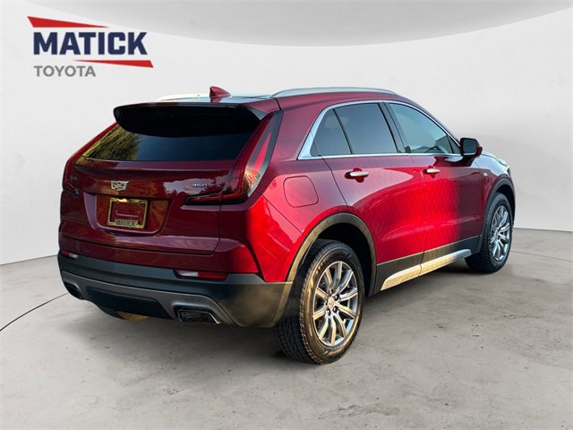 Used 2020 Cadillac XT4 Premium Luxury w/ Cold Weather Package image 7