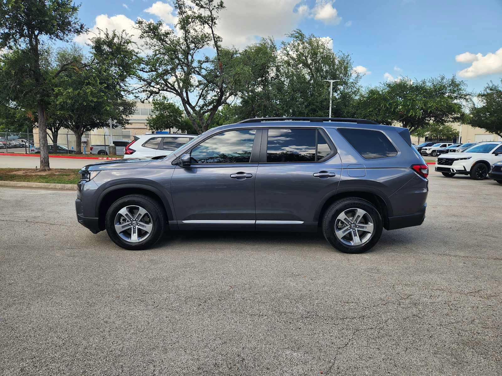 Certified 2026 Honda Pilot EX-L image 4