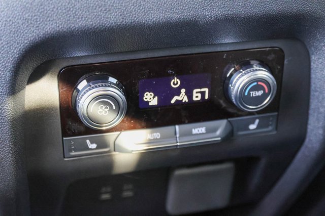 New 2026 GMC Acadia Elevation image 13