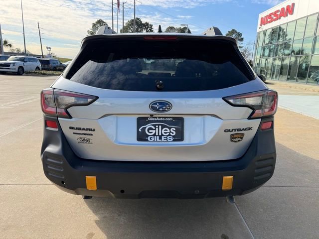 Used 2022 Subaru Outback Wilderness image 4