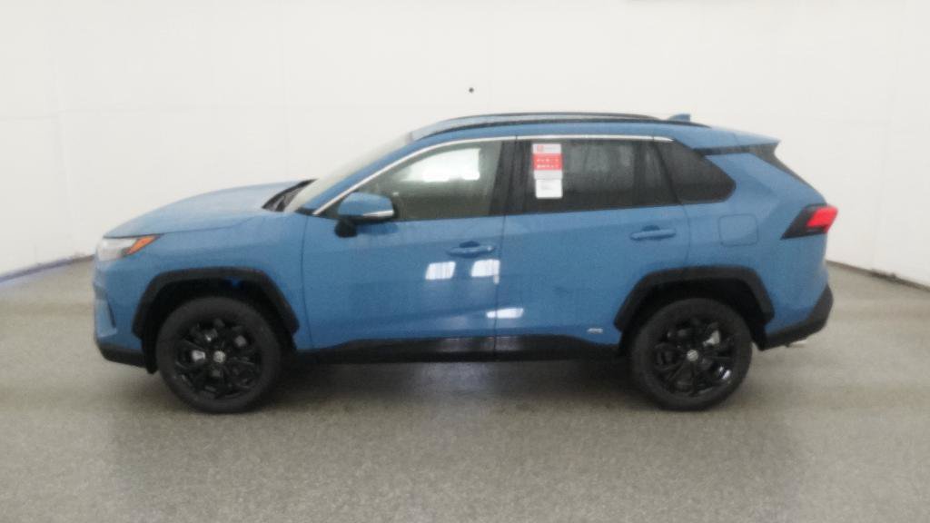 New 2025 Toyota RAV4 SE AWD/4WD image 6