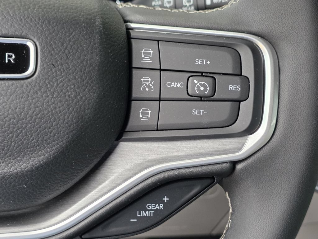 New 2025 Jeep Wagoneer Series II AWD/4WD image 41
