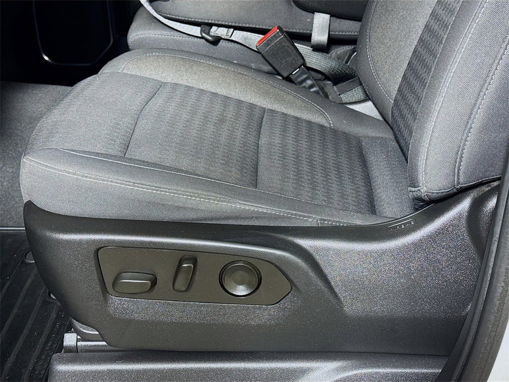 Used 2022 GMC Sierra 1500 Elevation image 17