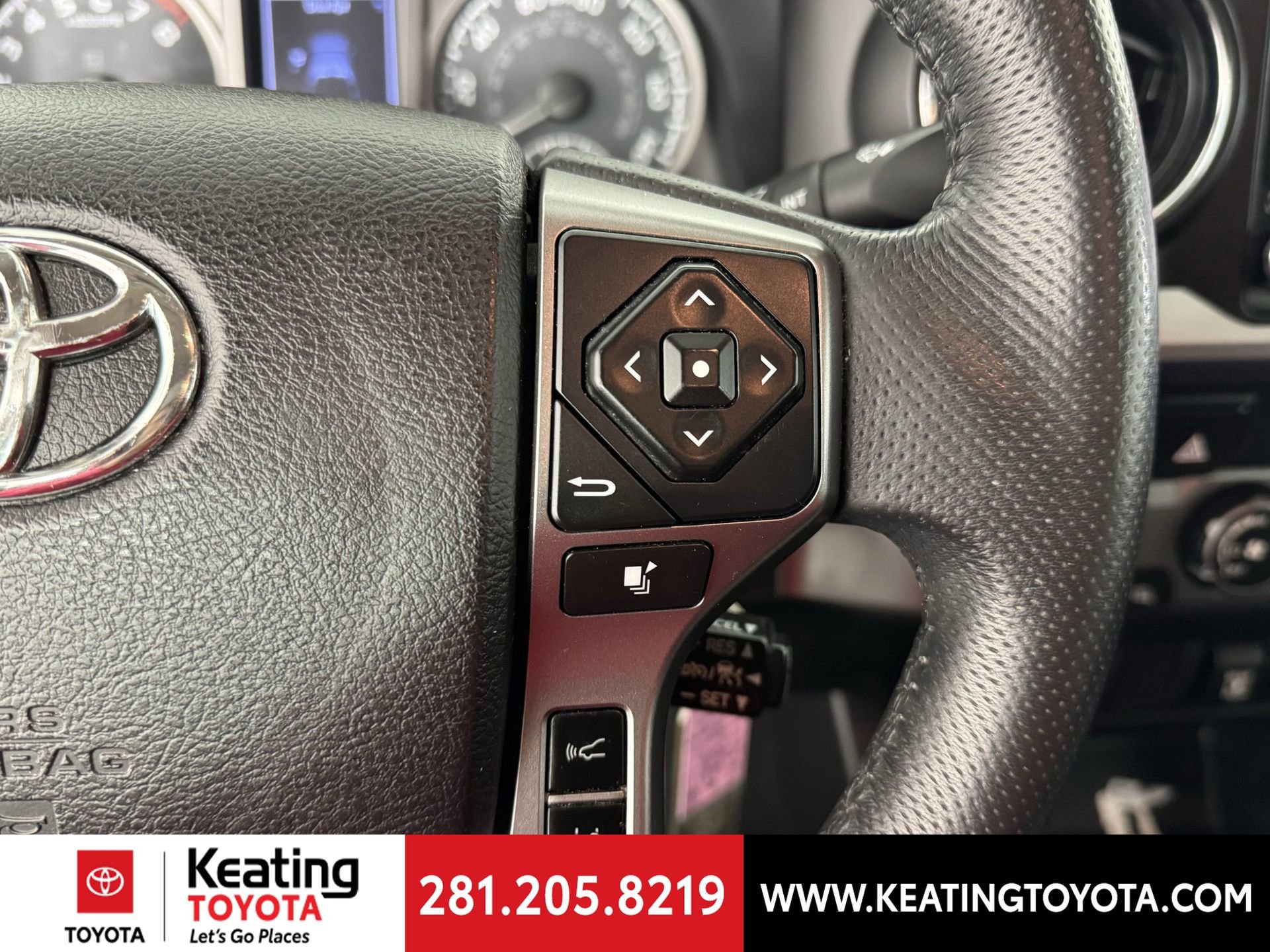 Used 2020 Toyota Tacoma SR5 image 26