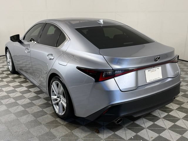Used 2024 Lexus IS 300 w/ Comfort Package RWD image 4