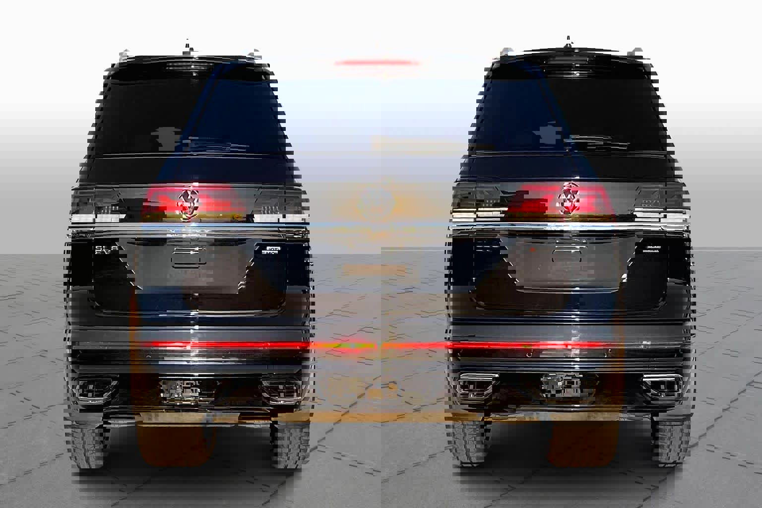 Used 2022 Volkswagen Atlas SEL Premium image 6