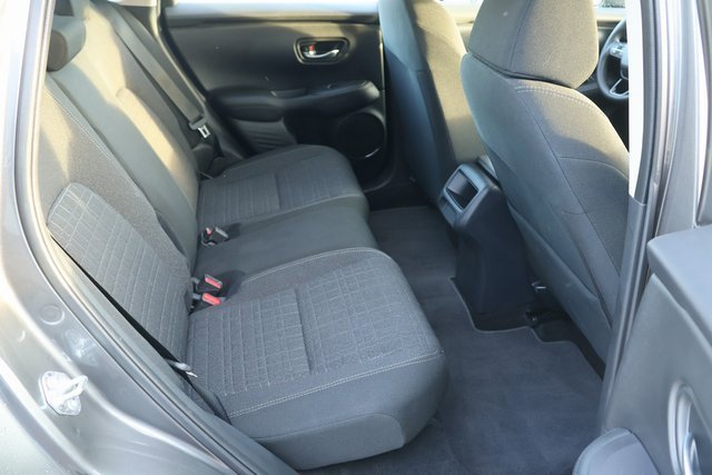 Certified 2025 Honda HR-V LX image 19