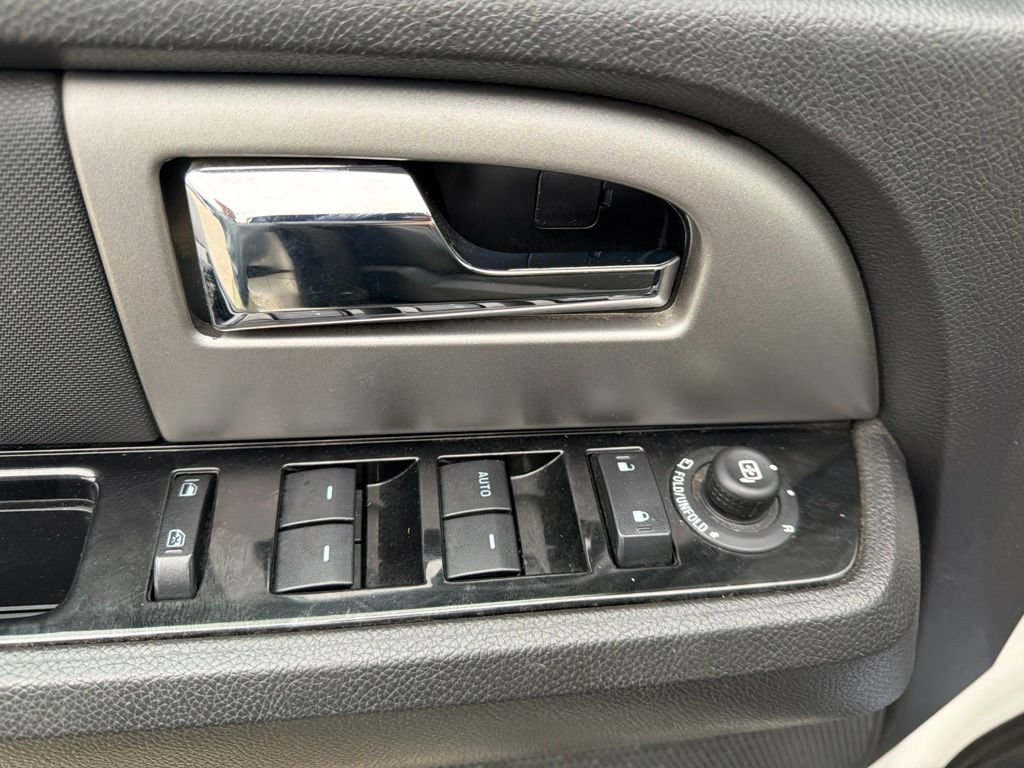 Used 2014 Ford Expedition EL Limited AWD/4WD image 27