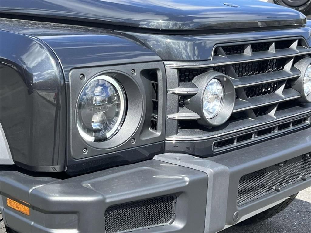 Used 2025 INEOS Grenadier Fieldmaster Edition image 9