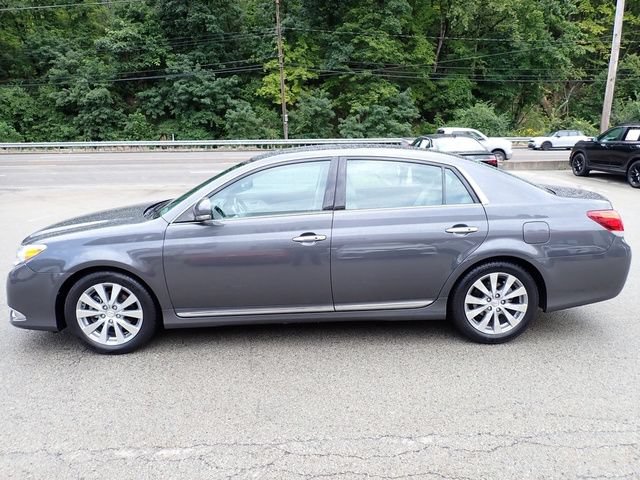 Used 2012 Toyota Avalon Limited FWD image 9