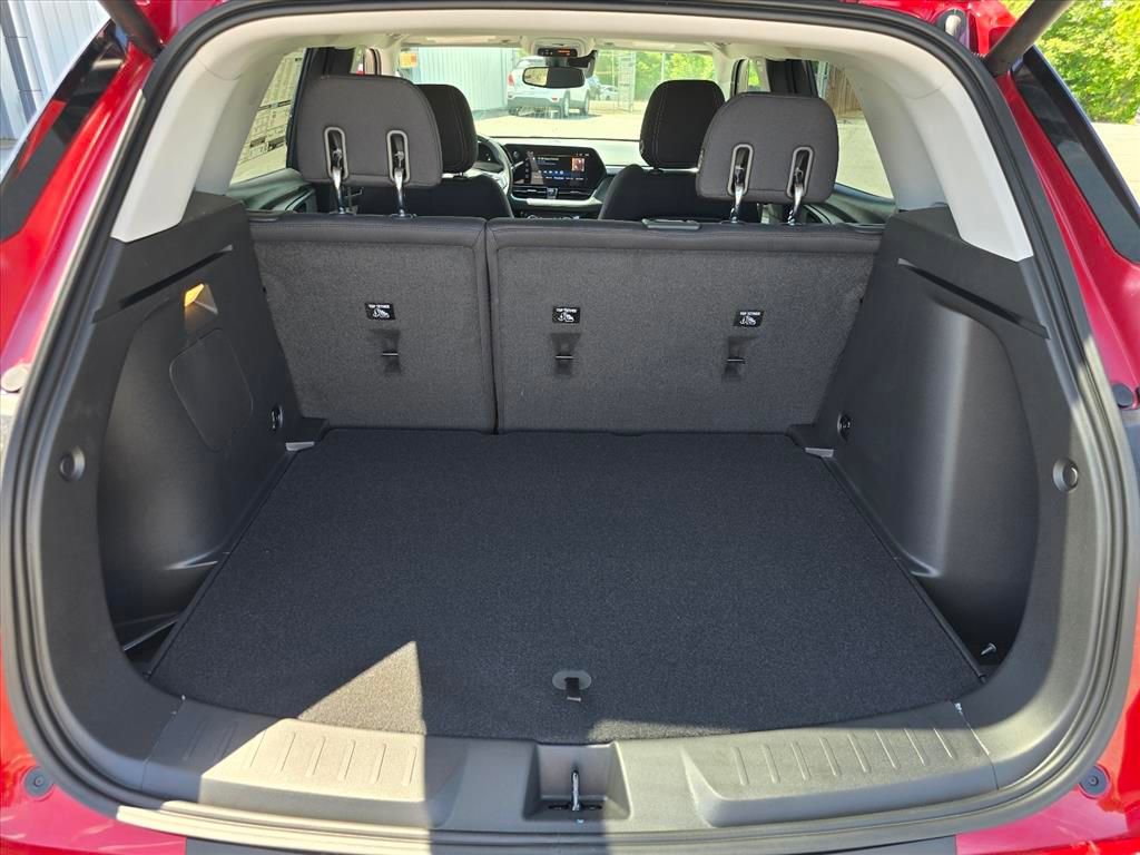 New 2026 Chevrolet TrailBlazer LT w/ Convenience Package FWD image 21