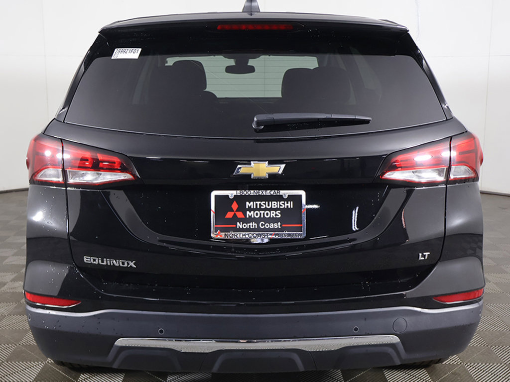 Used 2024 Chevrolet Equinox LT w/ LPO, Floor Liner Package FWD image 11