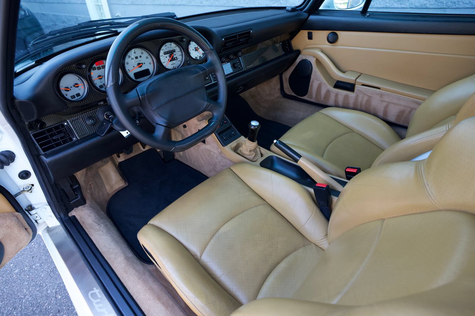Used 1997 Porsche 911 Turbo AWD/4WD image 4