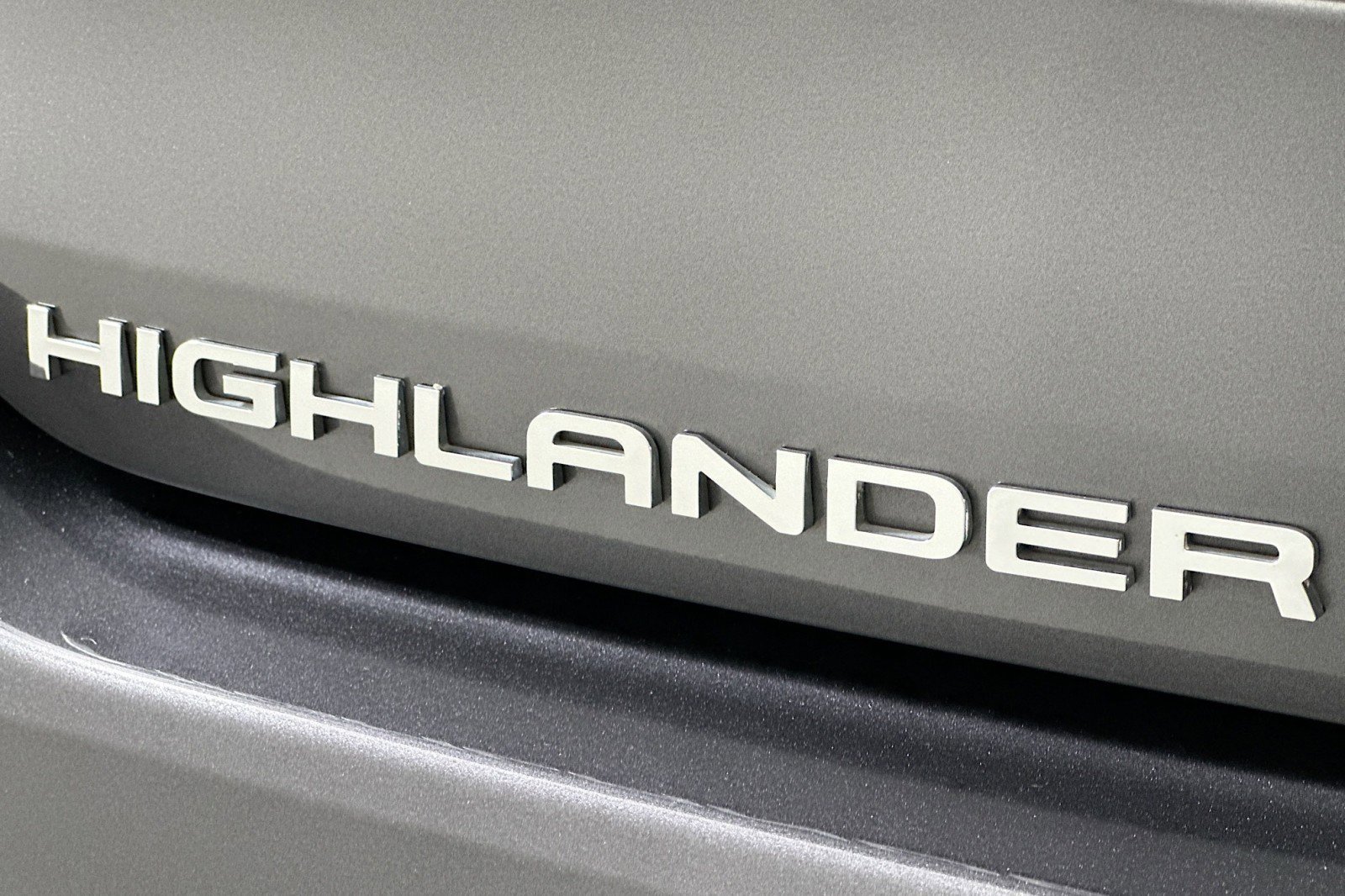 Used 2023 Toyota Highlander Limited image 11