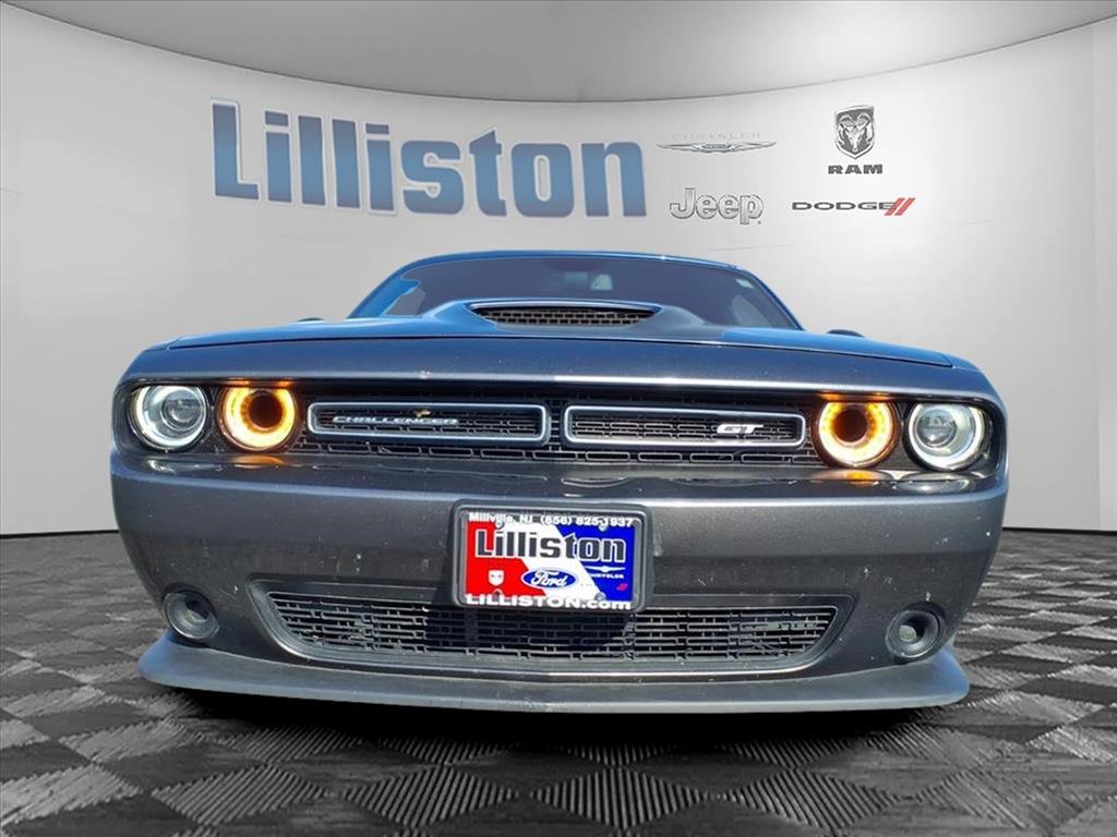 Used 2023 Dodge Challenger GT image 2
