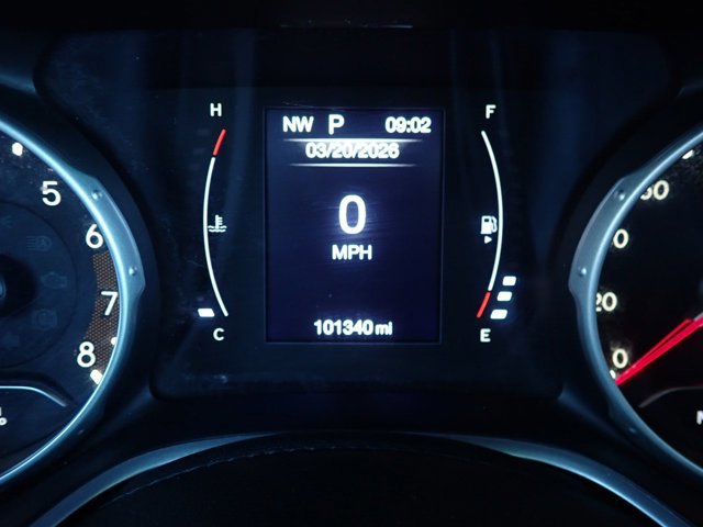 Used 2020 Jeep Compass Latitude FWD image 24