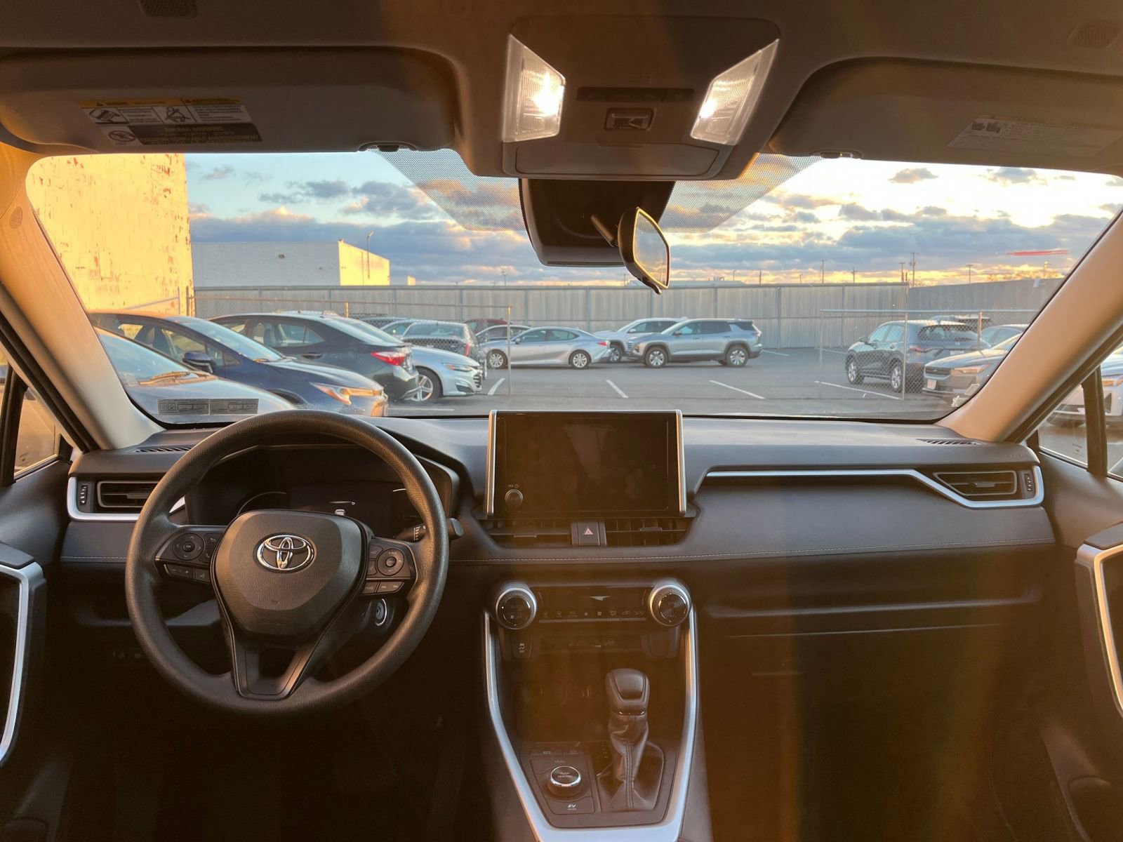 Used 2025 Toyota RAV4 LE image 32