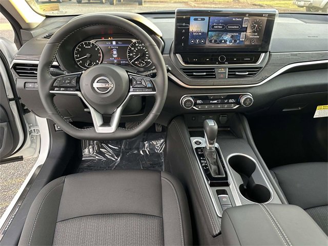 New 2025 Nissan Altima 2.5 SV w/ SV Premium Package image 18