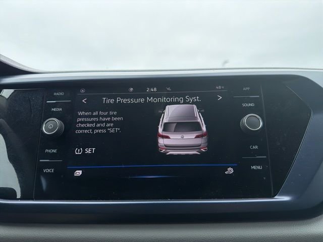 Used 2023 Volkswagen Taos SE w/ Black Wheel Package FWD image 25