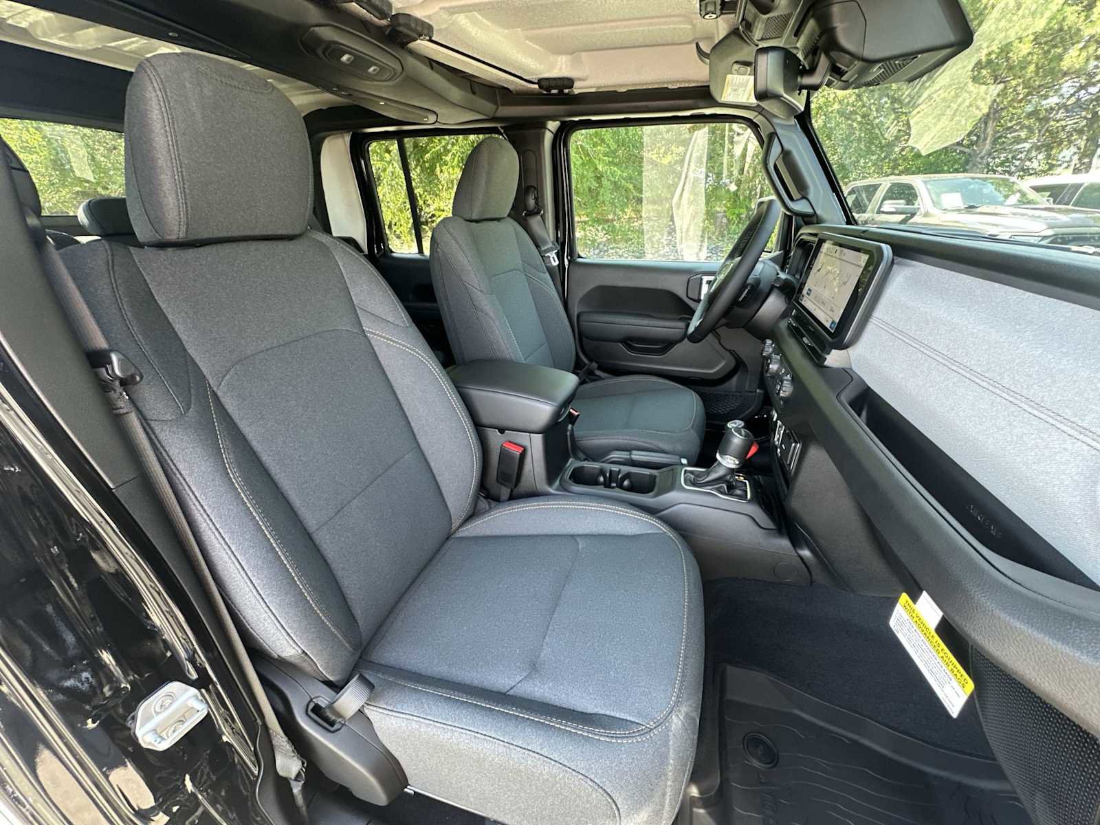 New 2025 Jeep Gladiator Sport image 24