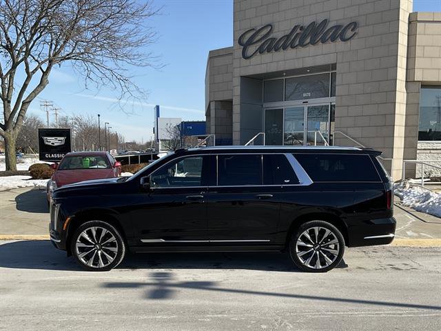 New 2026 Cadillac Escalade ESV Luxury w/ Touring Package image 2