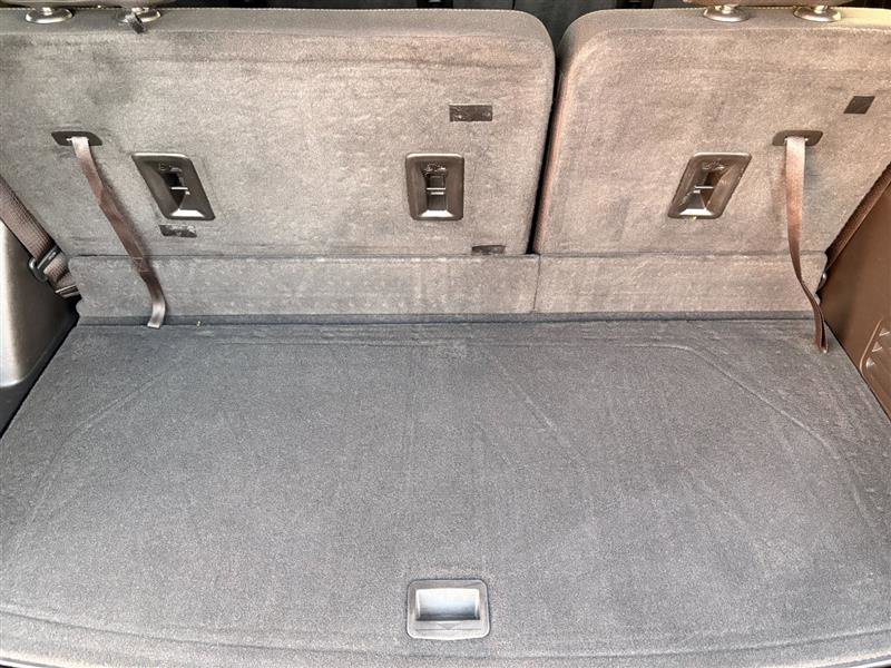 Used 2019 Chevrolet Traverse LS w/ LPO, Floor Liner Package AWD/4WD image 14