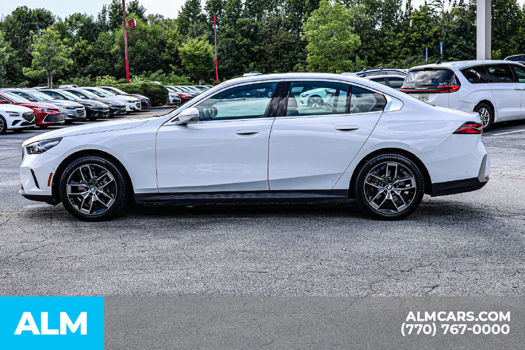 Used 2026 BMW 530i RWD image 8