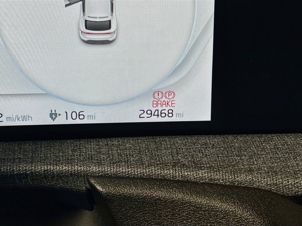 Certified 2023 Kia EV6 Light RWD image 13