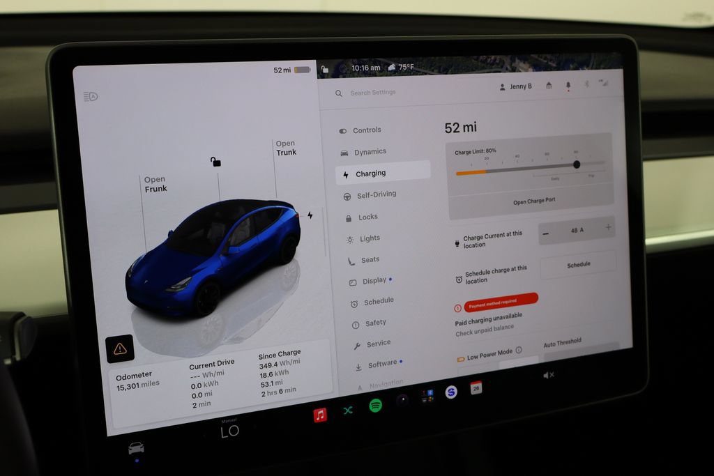 Used 2023 Tesla Model Y Performance AWD/4WD image 28