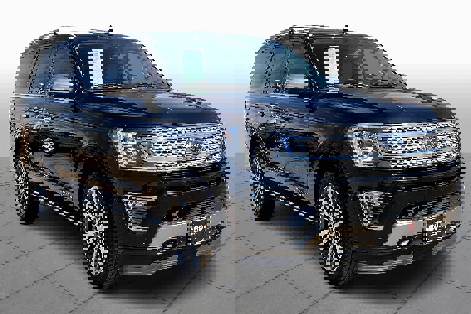 Used 2021 Ford Expedition Platinum image 3