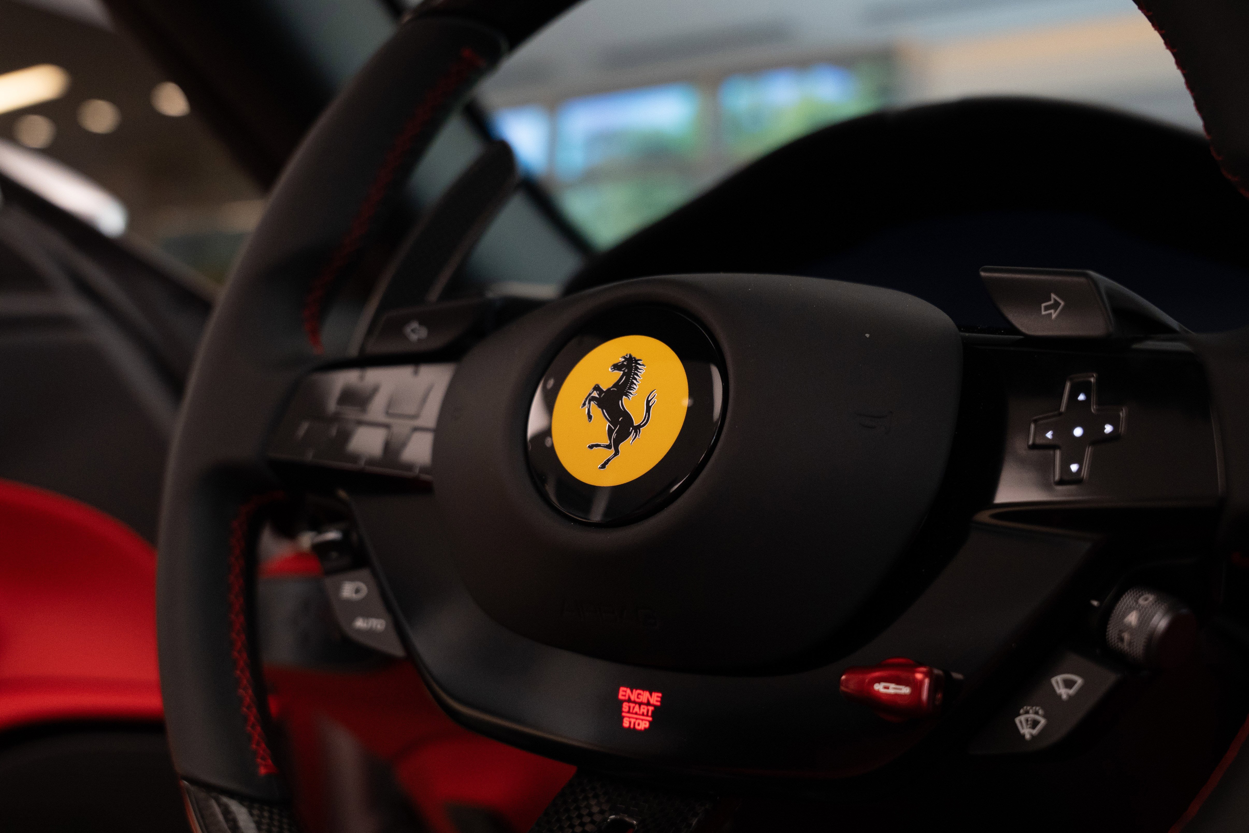 Used 2024 Ferrari Roma Spider image 54