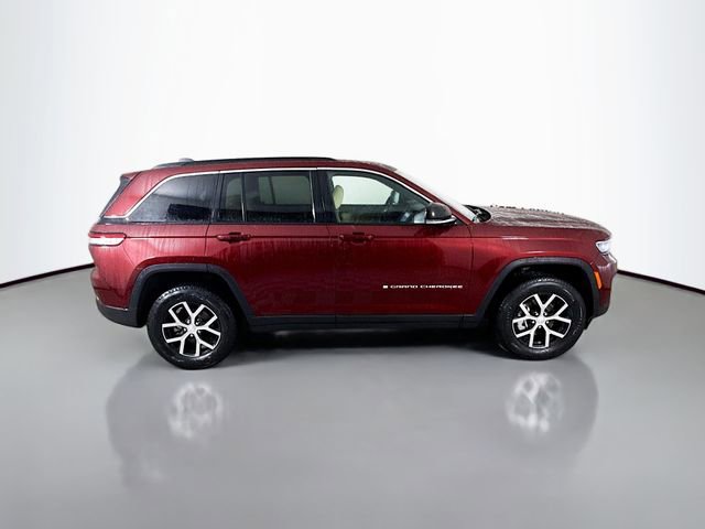 Used 2024 Jeep Grand Cherokee Limited image 8