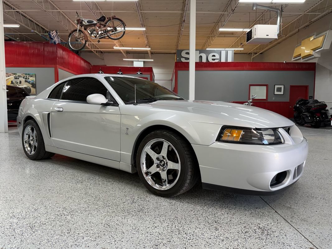 Used 2003 Ford Mustang Cobra RWD image 8