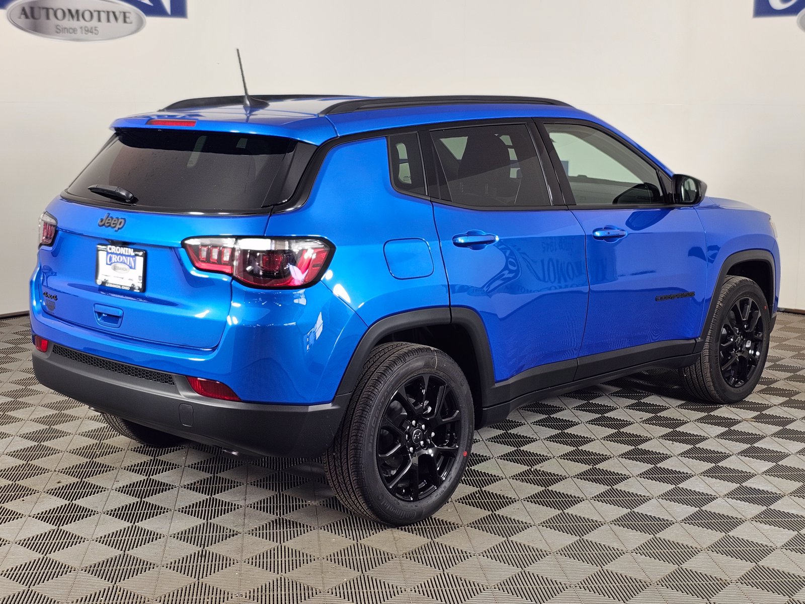 New 2026 Jeep Compass Latitude AWD/4WD image 28