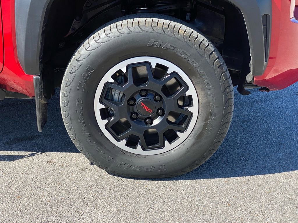 Used 2024 Toyota Tacoma TRD Off-Road w/ TRD Off Road Upgrade Package image 30