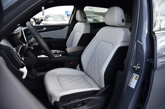 New 2026 Volkswagen Atlas Cross Sport SEL Premium R-Line image 19