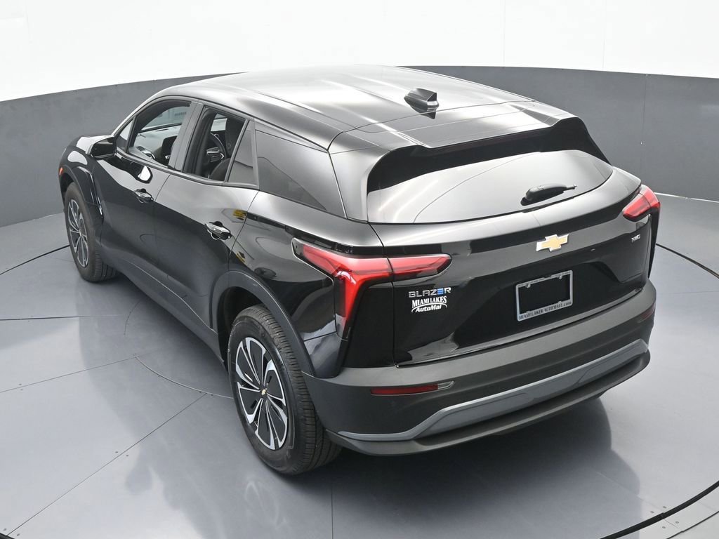 Used 2025 Chevrolet Blazer EV LT image 56