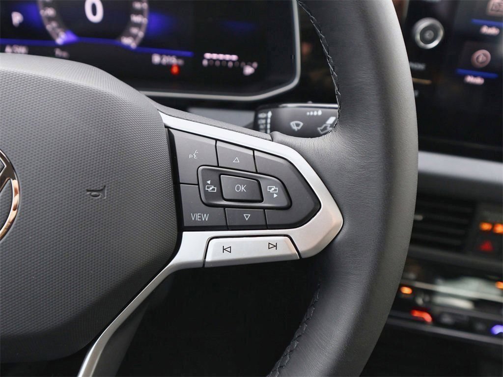 New 2026 Volkswagen Jetta SE FWD image 23