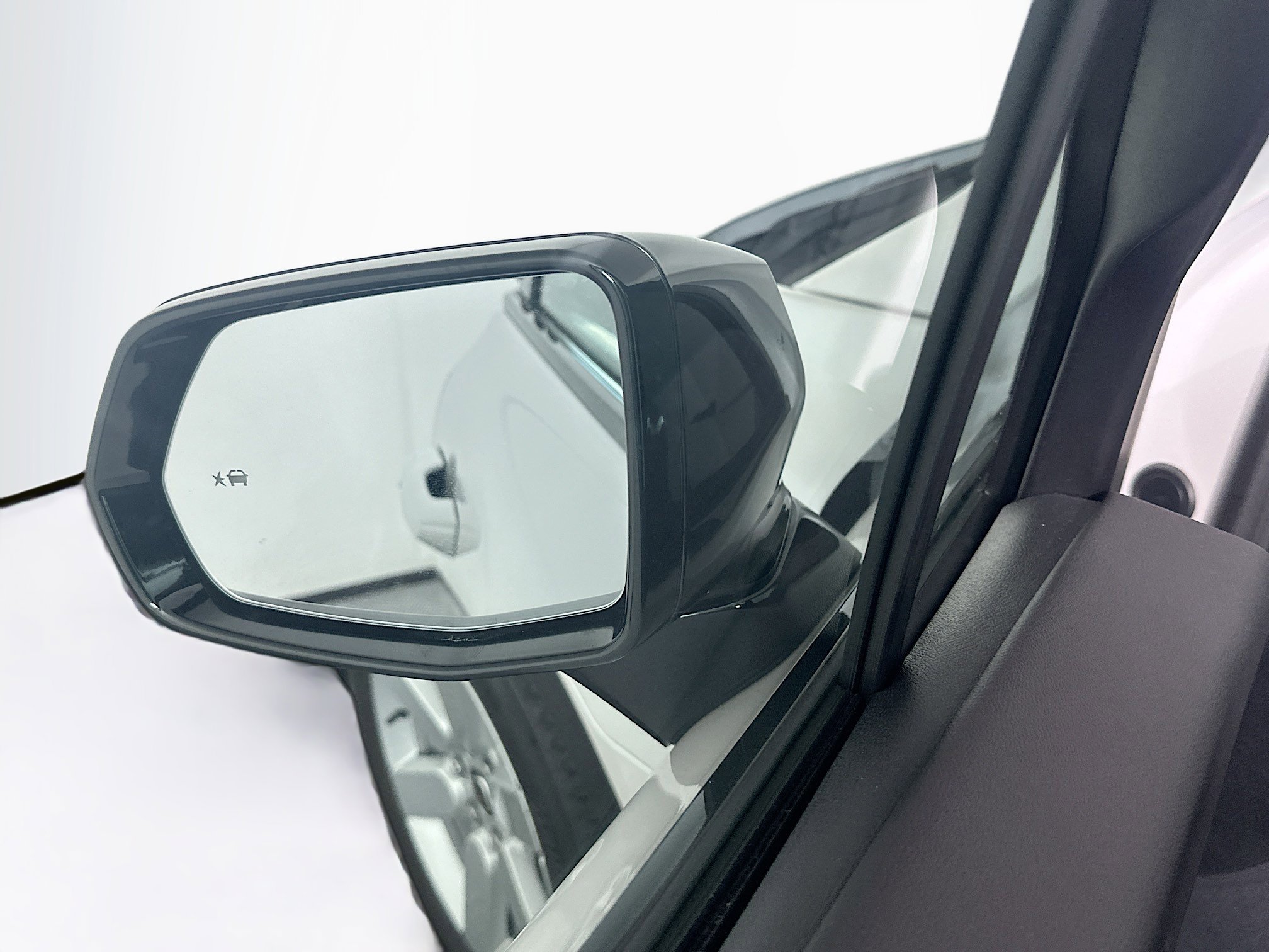 Used 2025 Honda Prologue Eco image 16