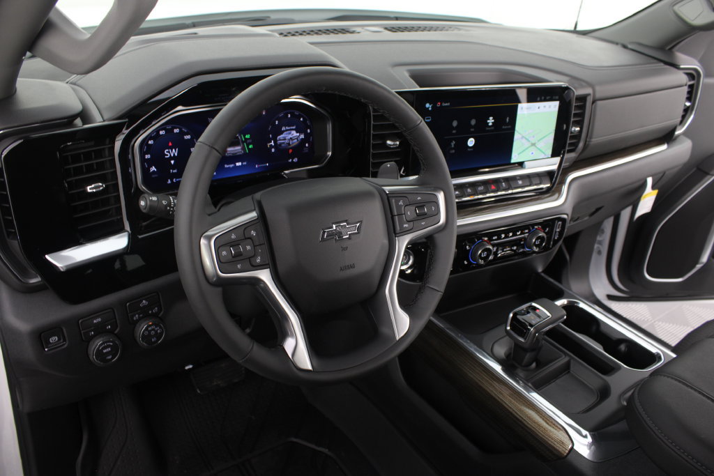 New 2026 Chevrolet Silverado 1500 RST w/ Redline Edition AWD/4WD image 8