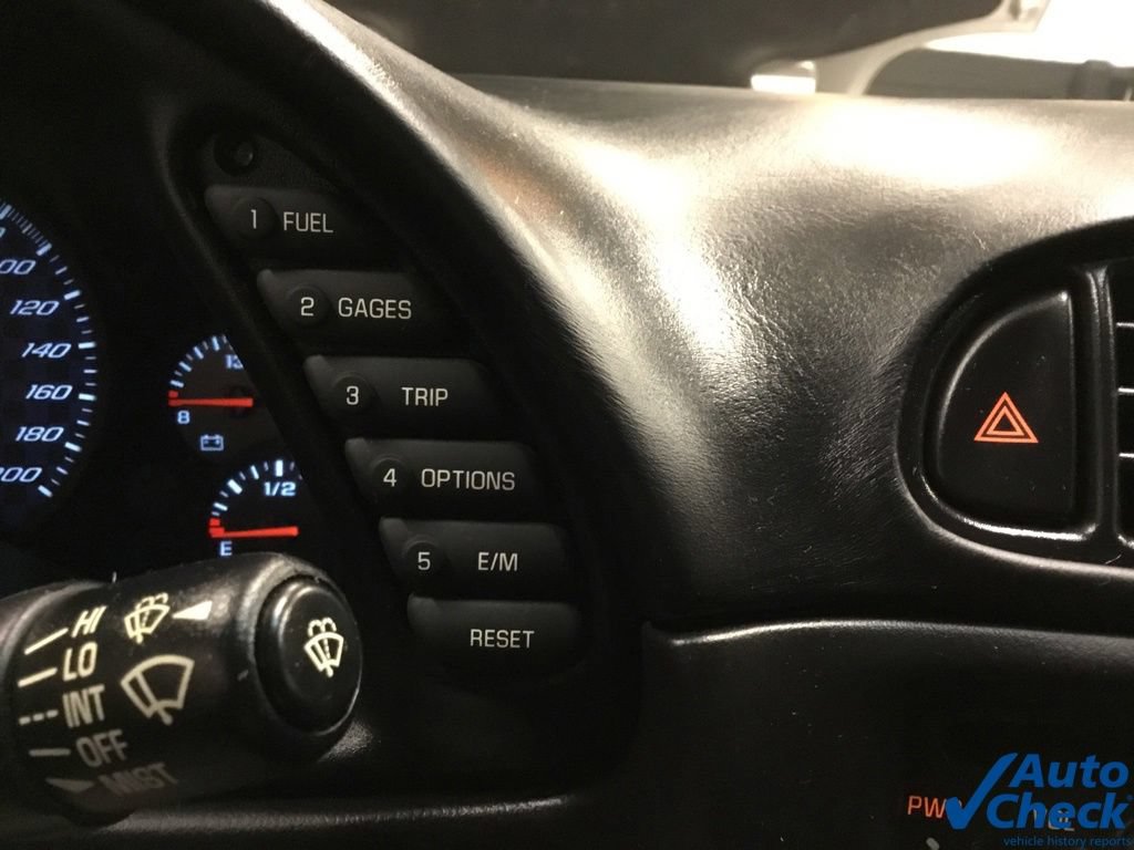 Used 2004 Chevrolet Corvette Z06 w/ Memory Package RWD image 32