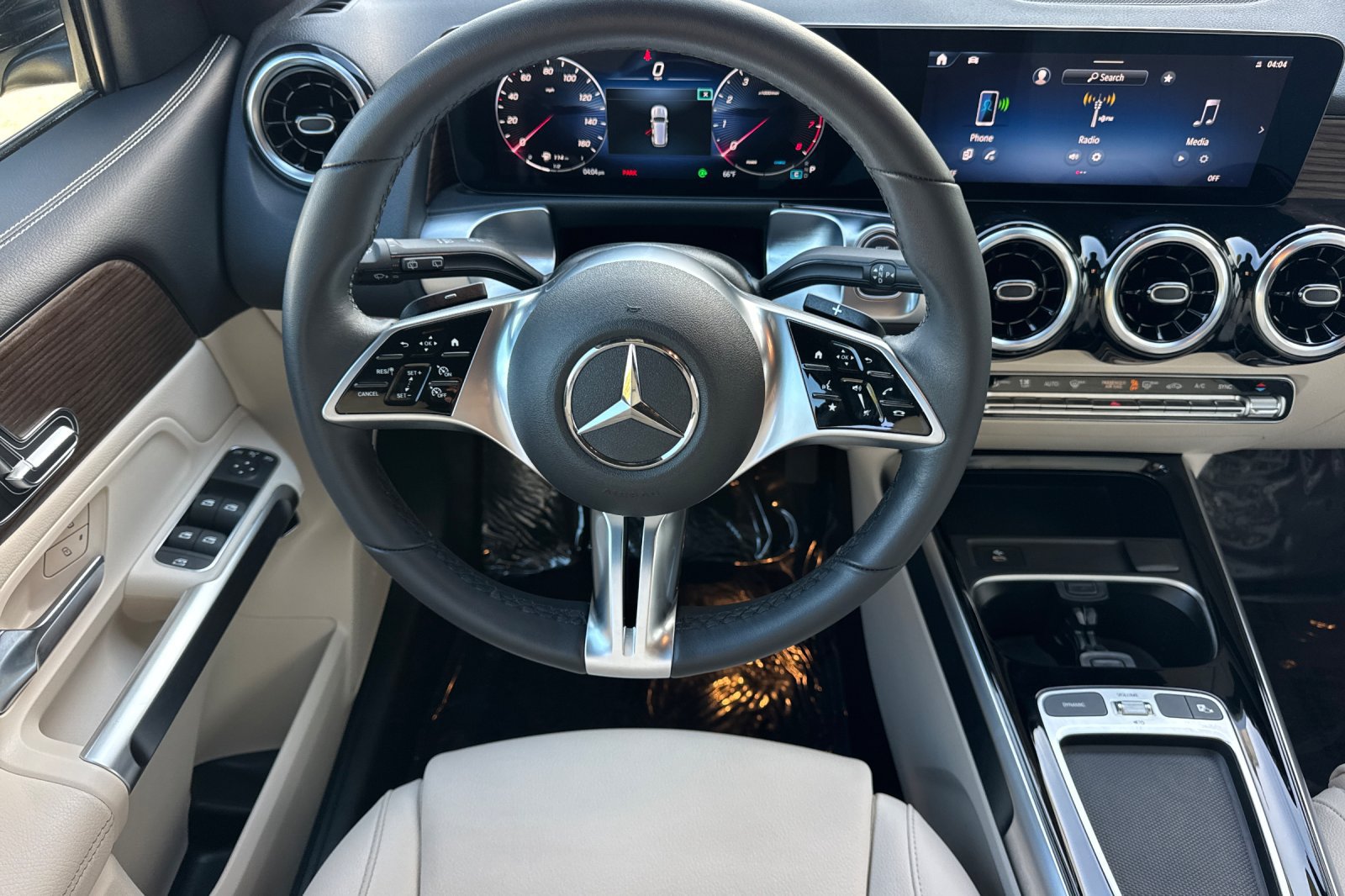 Certified 2026 Mercedes-Benz GLB 250 image 17