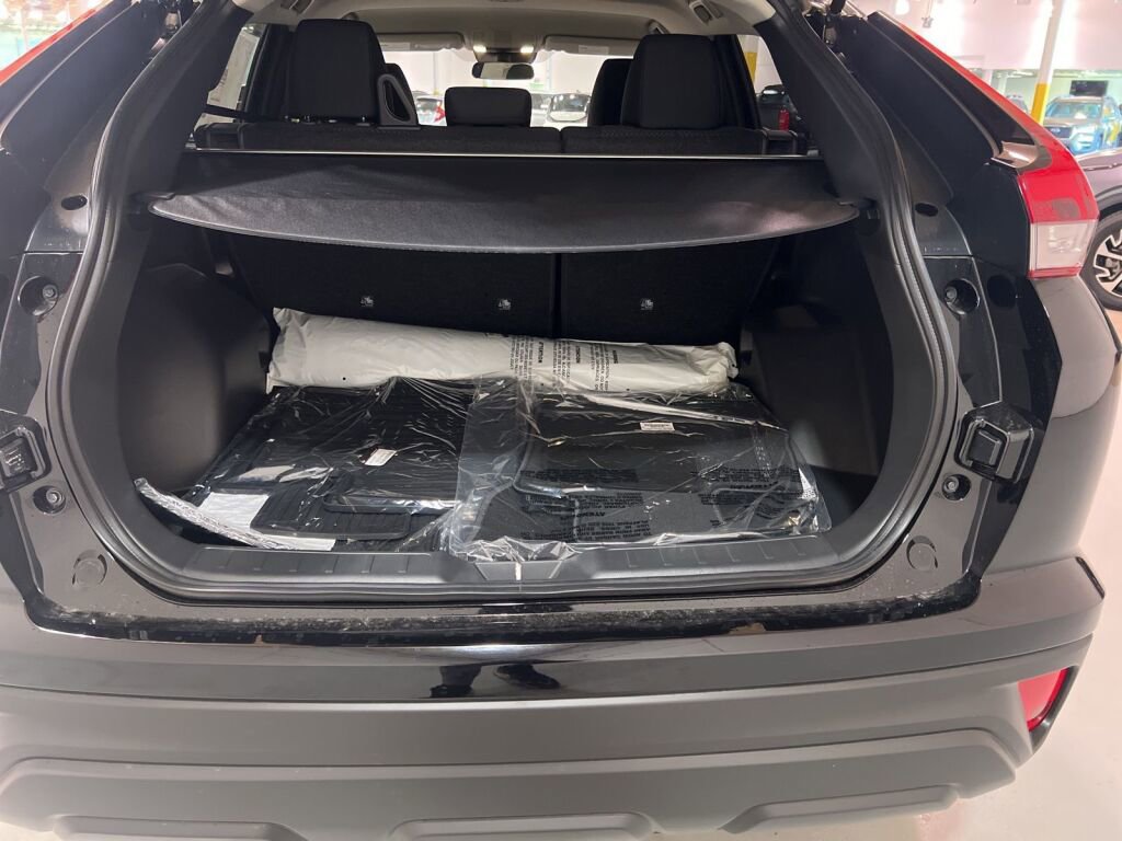 New 2026 Mitsubishi Eclipse Cross ES image 14