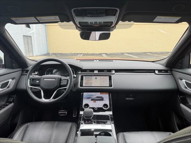 Used 2023 Land Rover Range Rover Velar R-Dynamic S AWD/4WD image 17