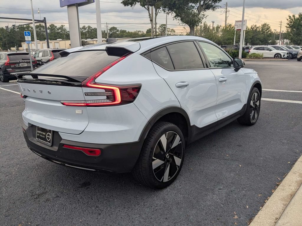 Certified 2024 Volvo C40 Recharge Core AWD/4WD image 6