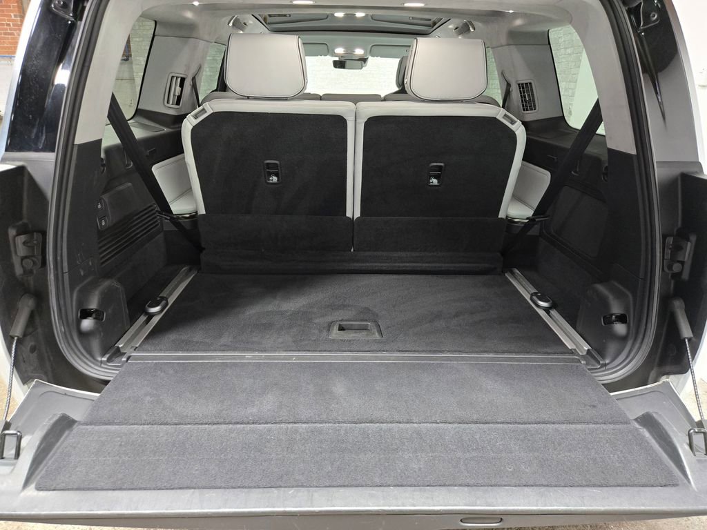 Used 2023 Rivian R1S Launch Edition image 43