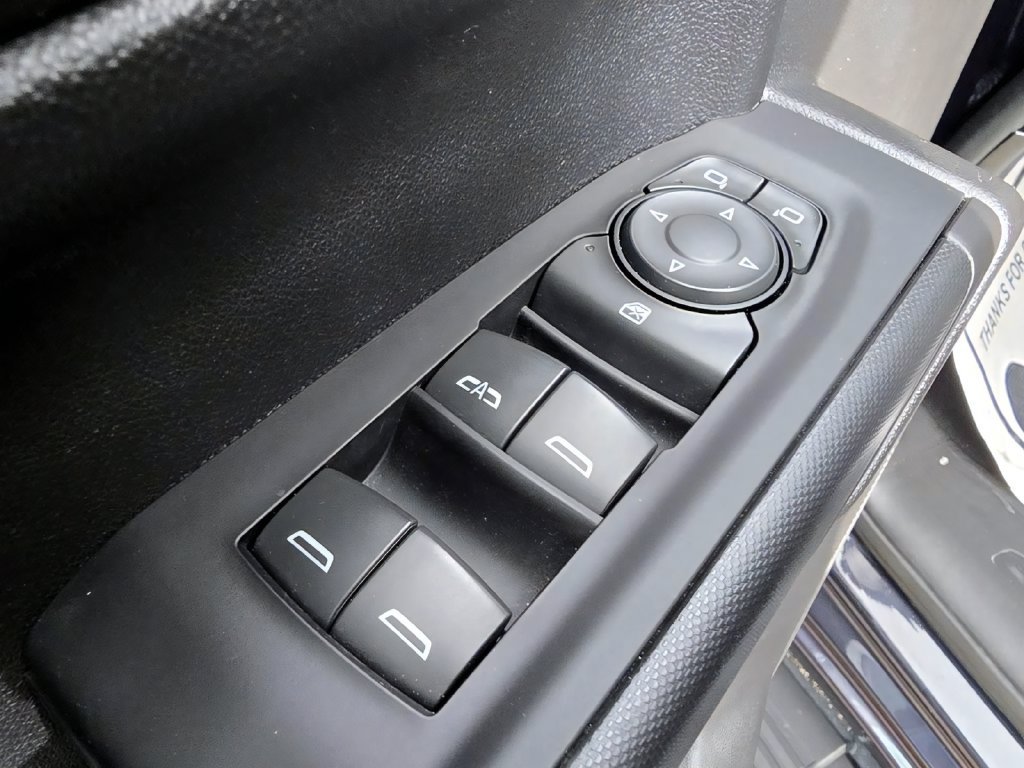Used 2023 Chevrolet Silverado 1500 Custom RWD image 17