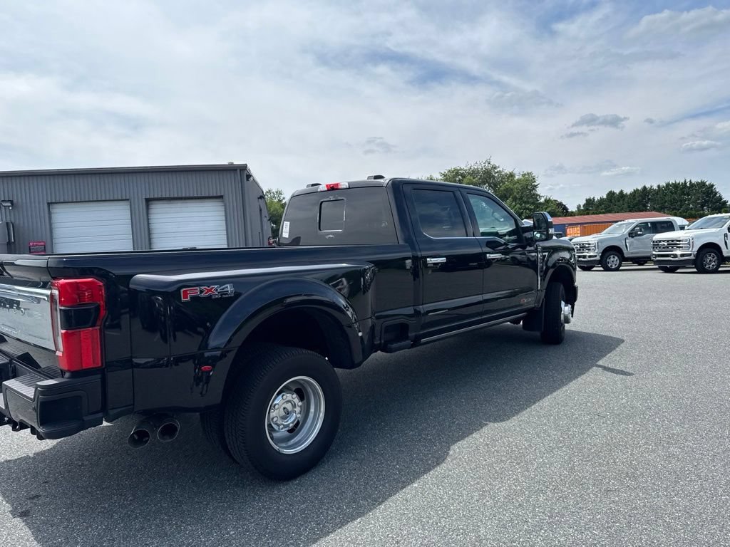 Used 2024 Ford F350 Limited w/ FX4 Off-Road Package AWD/4WD image 6